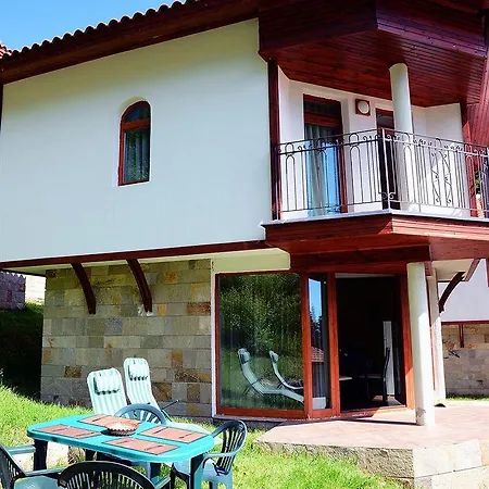 Villa Bron House *